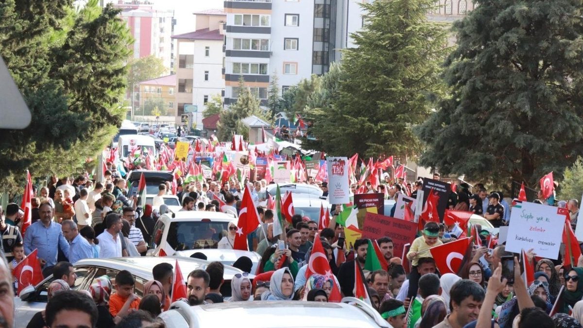 Kahramanmaraş Gazze İçin Yürüdü: Onikişubat’ta Dev Miting