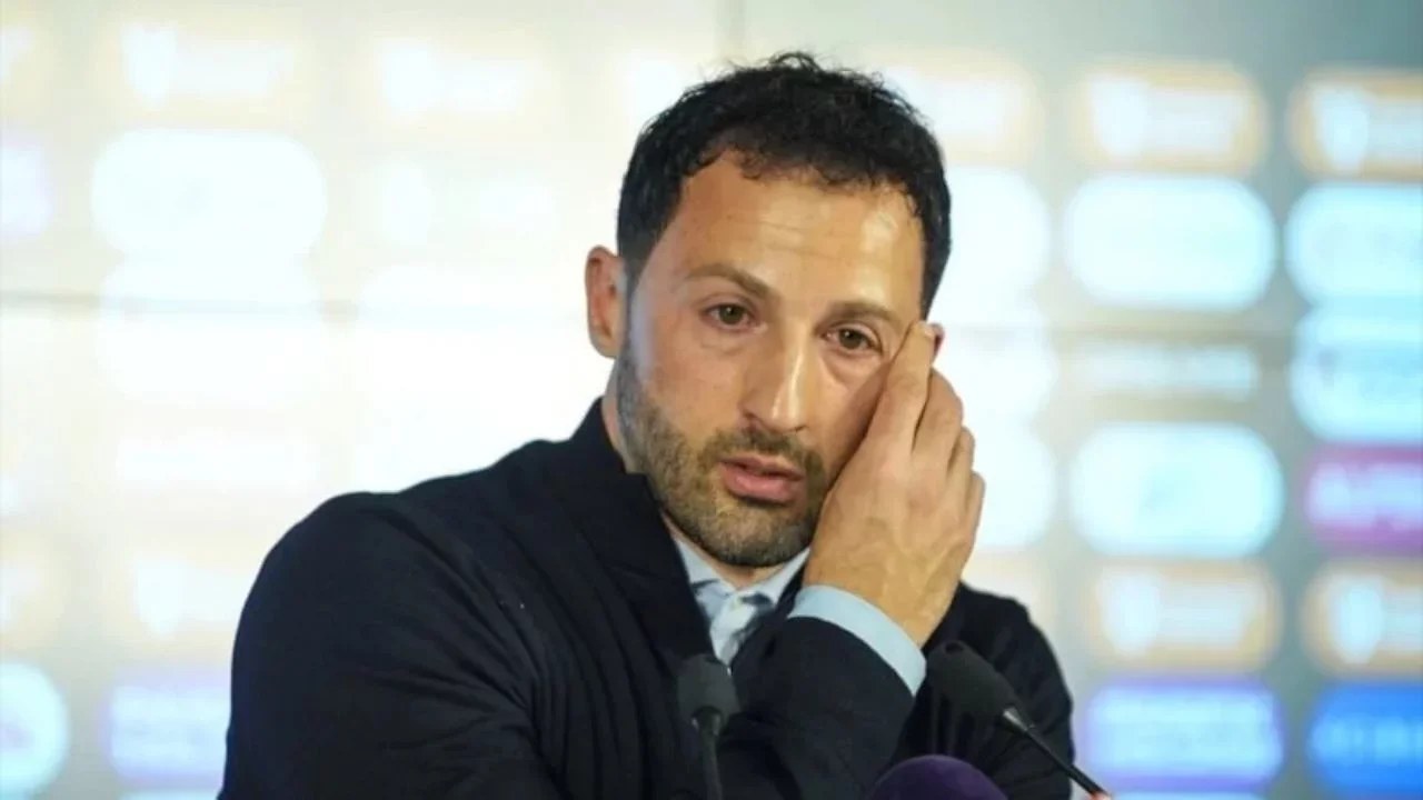 Kahramanmaraş'ta Fenerbahçe Depremi: Tedesco ve Özek Kovuldu