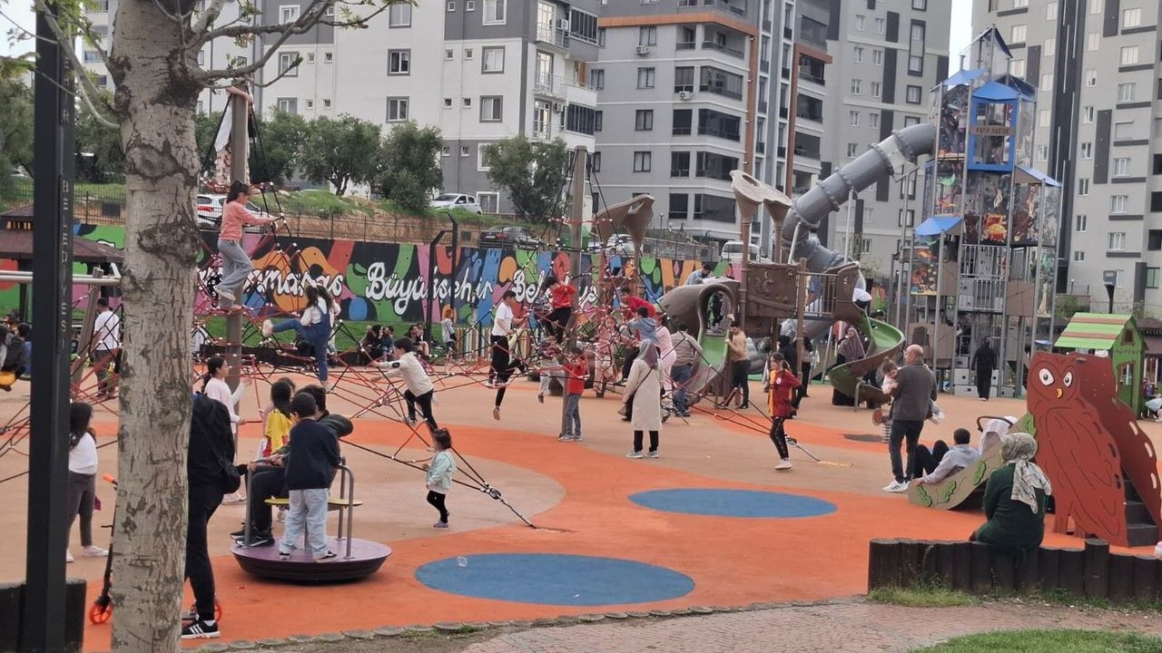 Kahramanmaraş Parkları Hafta Sonunda Vatandaşların Akınına Uğradı