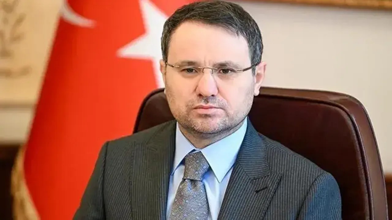 Adalet Bakanı Yılmaz Tunç, yasa dışı bahis soruşturmalarının MASAK raporlarıyla kararlılıkla sürdürüldüğünü açıkladı. F…