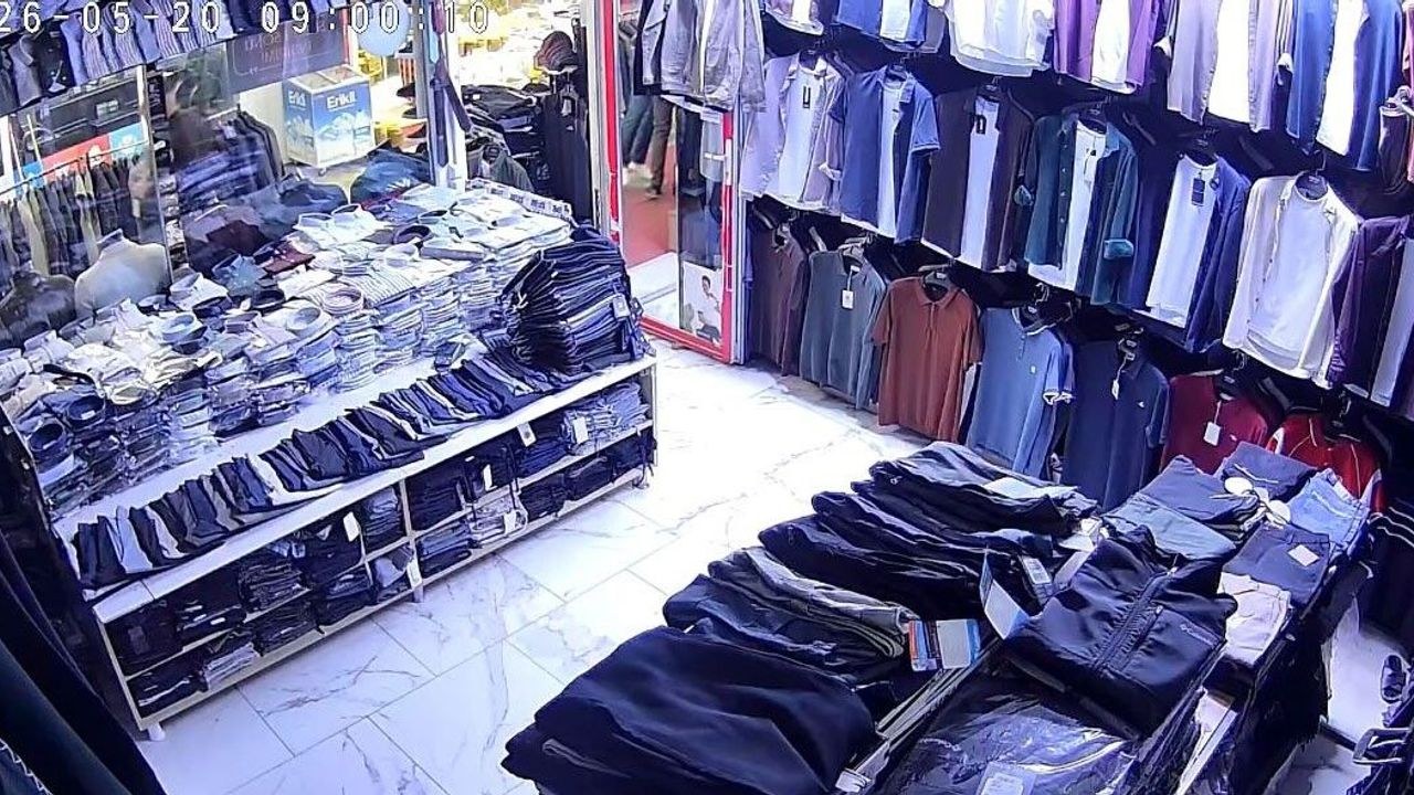 Kahramanmaraş'ı da Sarsan Malatya Depremi: Panik Anları Kamerada
