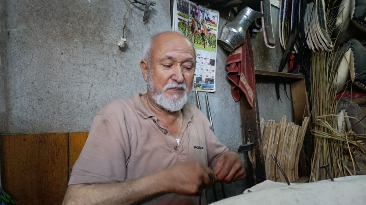 Kahramanmaraş Dulkadiroğlu'nda Semer Ustasının 60 Yıllık Direnişi