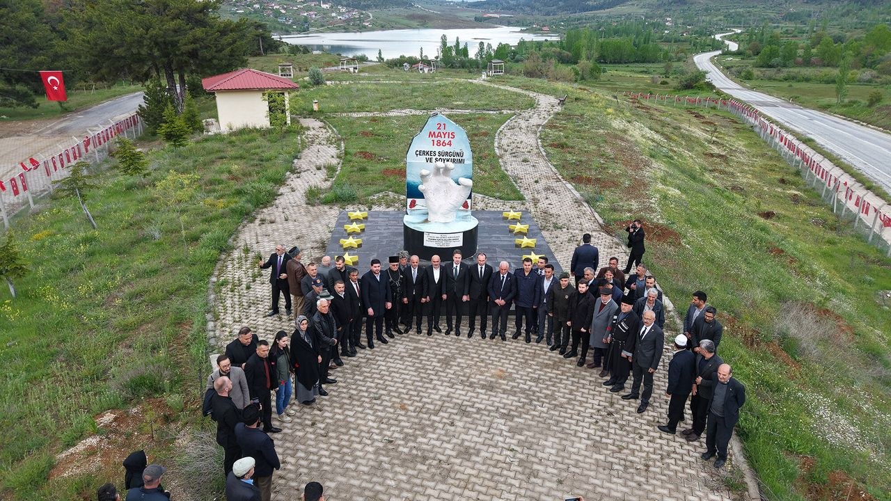 Kahramanmaraş Göksun'da, 1864 Çerkes Sürgünü'nün 162. yıl dönümü anıldı. Fındık Mahallesi'ndeki programda sürgün kurban…