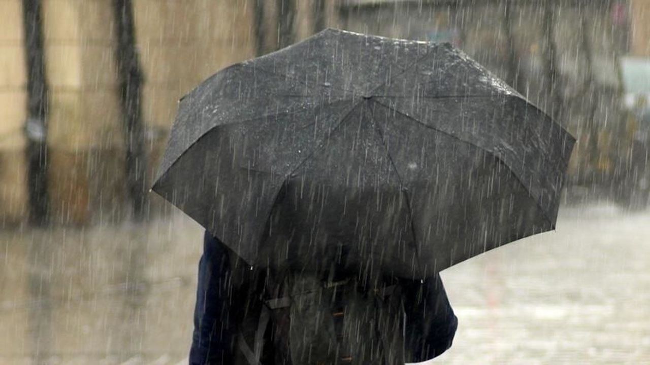 Kahramanmaraş ve çevresine Meteoroloji'den kuvvetli sağanak yağış uyarısı yapıldı. Sel, su baskını ve hortum riski taşı…