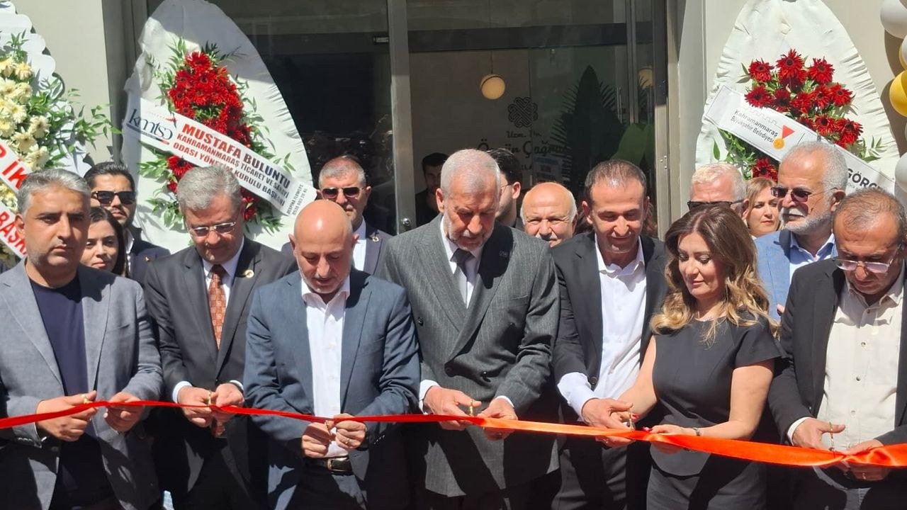 Kahramanmaraş'ta Uzman Dr. Özgür Çağraş, iç hastalıkları kliniğini açtı. Modern ve bütüncül tıp anlayışıyla hizmet vere…